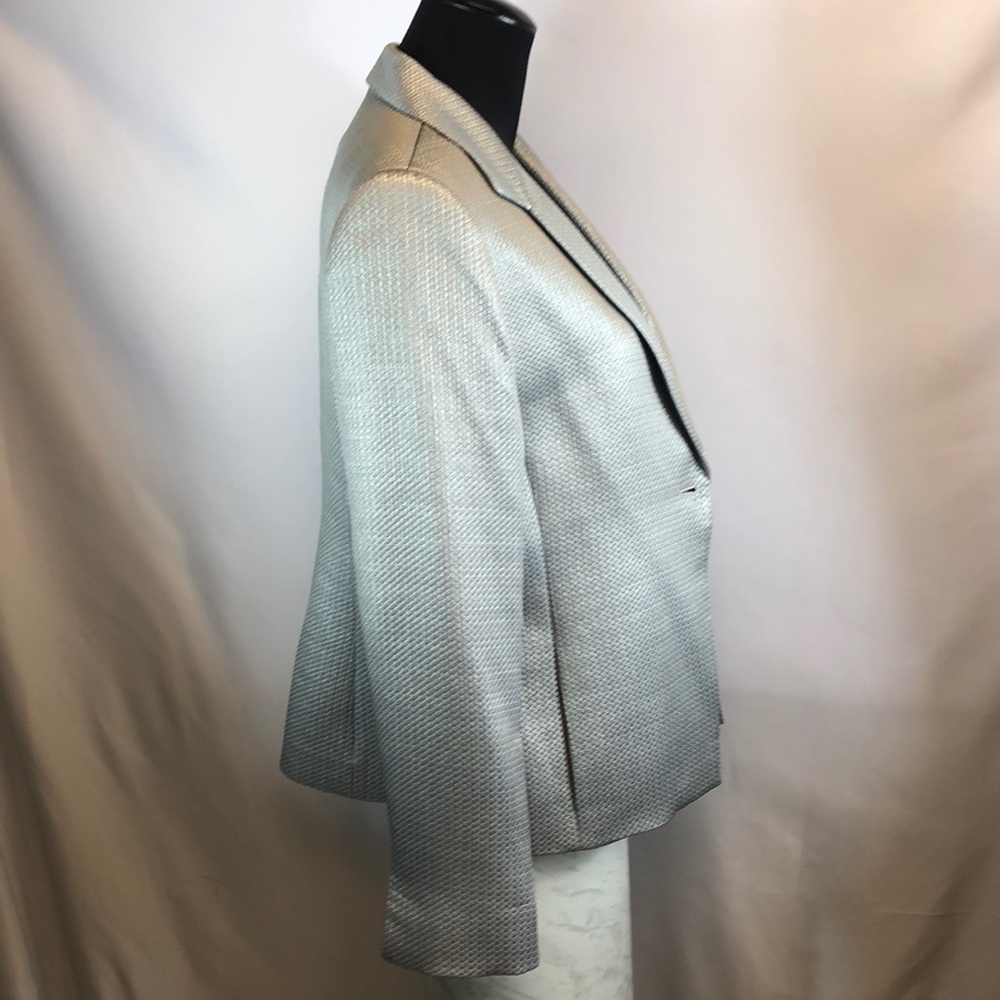 Jones New York - Picture 2 of 5